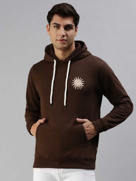 Men Brown Graphic Printed Cotton Fleece Regular Fit Hooded Pullover Sweatshirt